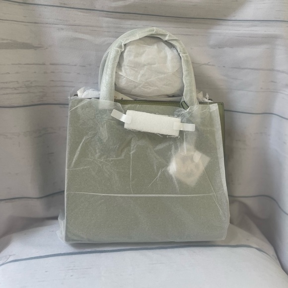 Michael Kors Mercer  Messenger Crossbody bag - Picture 6 of 8